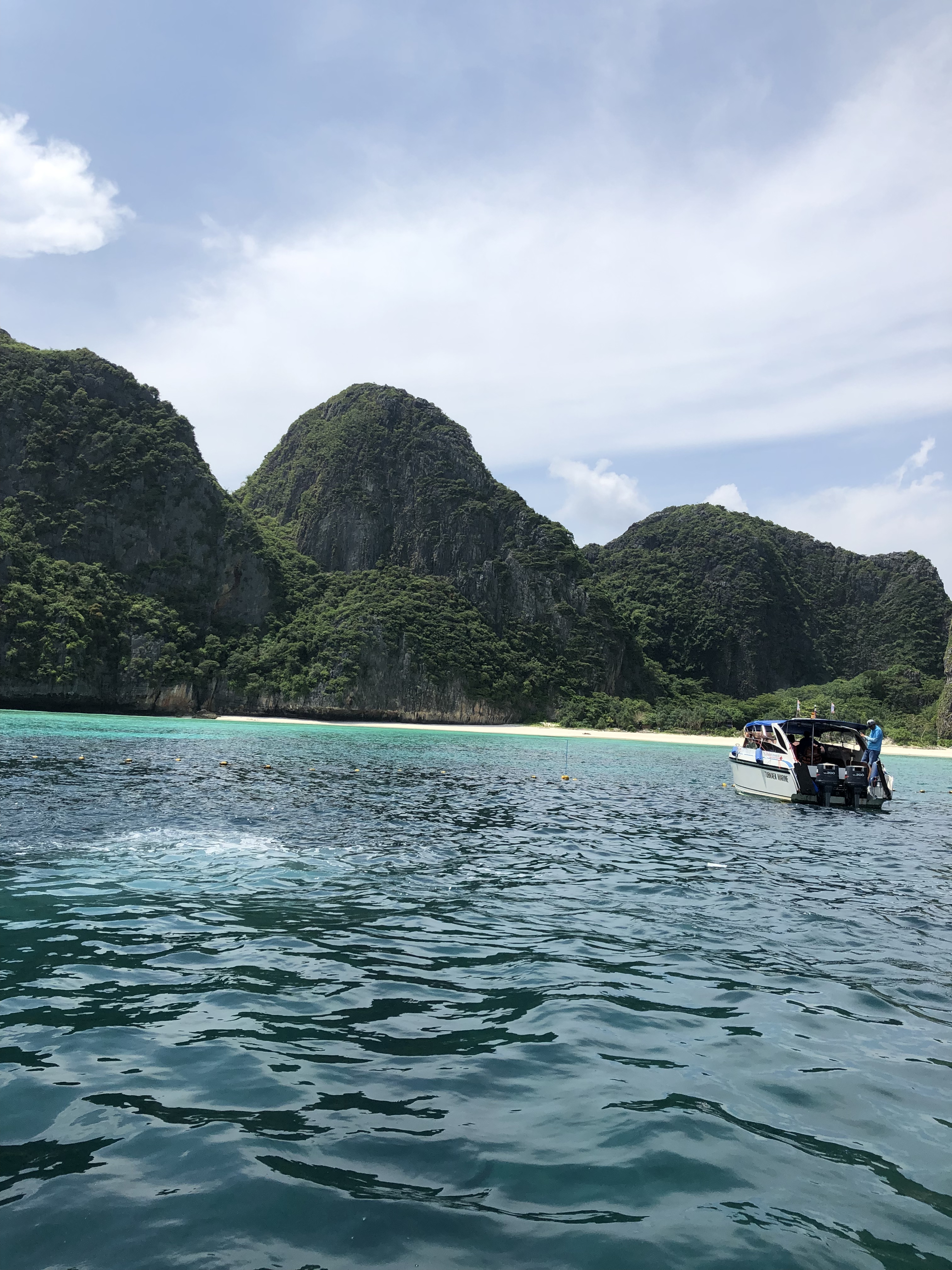 E1E17DD4-588A-4FF1-B713-29F6818782CA